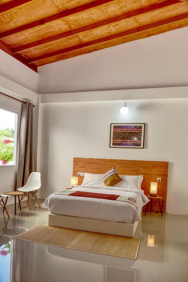 Island Ambience Hotel Maafushi Exterior photo