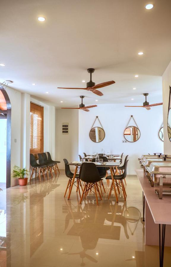 Island Ambience Hotel Maafushi Exterior photo
