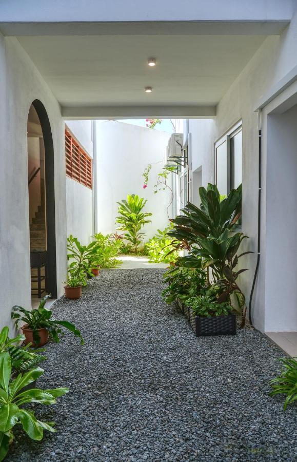 Island Ambience Hotel Maafushi Exterior photo